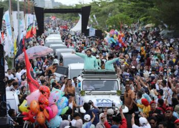 Ribuan Warga Padang Hadiri Kampanye Pamungkas Fadly Maigus di Danau Cimpago