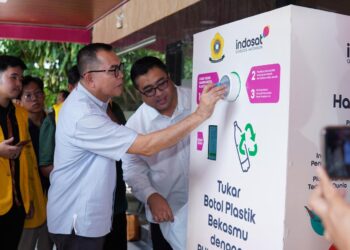 Indosat Luncurkan Program CSR “Sampah Jadi Pulsa” di Universitas Sriwijaya Palembang
