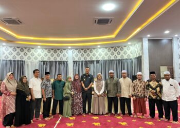 Buktikan Janji, Bupati Sijunjung Benny Dwifa Beri Hadiah Umrah Gratis Pelajar Hafizh 30 Juz