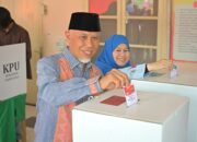 Salurkan Hak Pilih pada Pilkada 2024, Gubernur Mahyeldi dan Wagub Audy Berharap Suasana Tetap Kondusif