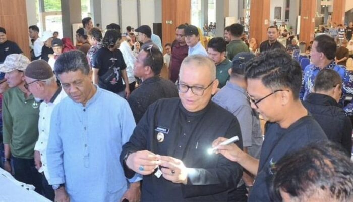 Peringati HSP Ke-96, Pemko Padang Gelar Kontes Batu Akik, Pameran Bonsai dan Lomba Burung Balam