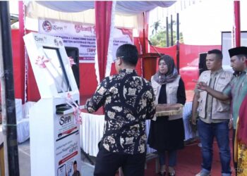 Nagari Sariak Laweh di Kecamatan Akabiluru, Kabupaten Lima Puluh Kota, menjadi pelopor inovasi digital pelayanan desa dengan meluncurkan Sistem Integrasi Pelayanan Informasi dan Persuratan Nagari (SIPIPI). IST
