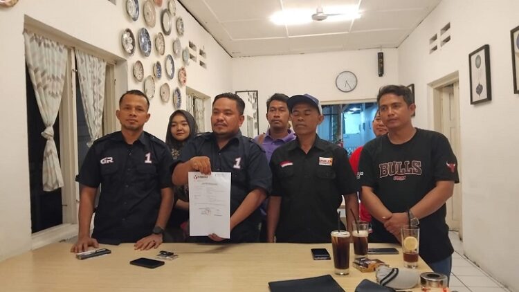 Sebanyak lima orang aparatur sipil negara atau ASN Pemko Pariaman dilaporkan atas dugaan pelanggaran netralitas, Kamis (31/10/2024).