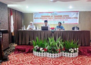 Bawaslu Bukittinggi menggelar pelatihan Training of Trainer (TOT)  Modul Pengawas Tempat Pemungutan Suara (PTPS) bagi Panwascam