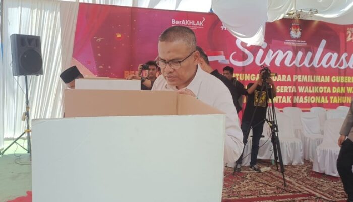 KPU Tanah Datar Gelar Simulasi Pemilu di Lapangan Cindua Mato