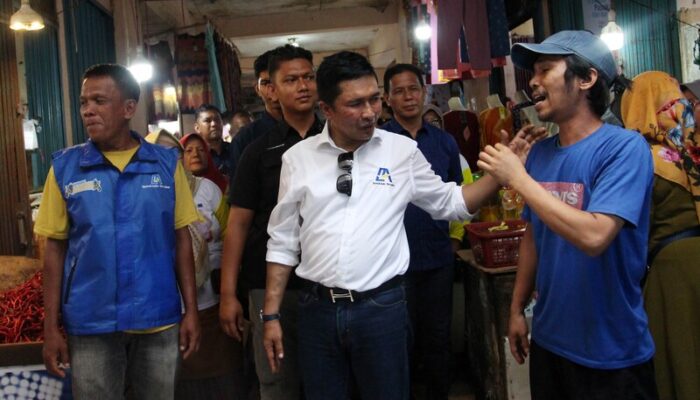 Ekos Albar Gencar Blusukan ke Pasar, Serap Aspirasi Pedagang soal Sulitnya Perekonomian