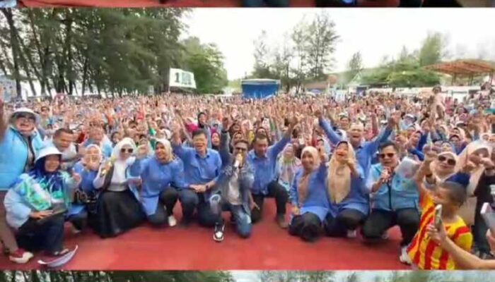 Kampanye Akbar Paslon Rusma Yul Anwar-Nasta Membludak