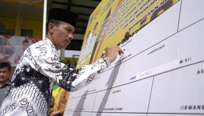 Peringati HGN 2024, Pemkab Solsel Launching Gerakan Literasi