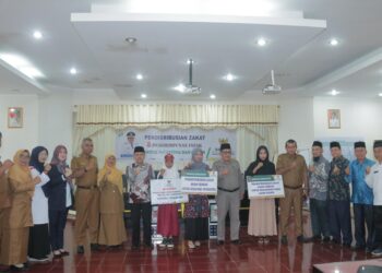 Baznas Agam Salurkan Zakat Lima Program Utama Tahun 2024