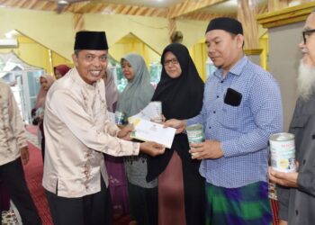 Baznas Kota Pariaman Salurkan Zakat Rp129 Juta