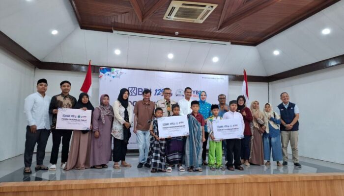 Khitanan Massal BRI RO Padang Diikuti 221 Anak Kurang Mampu