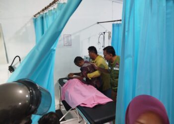 Terpeleset Hendak Menyeberangi Sungai, Satu Keluarga Terseret Arus, Dua Bocah Meninggal Dunia