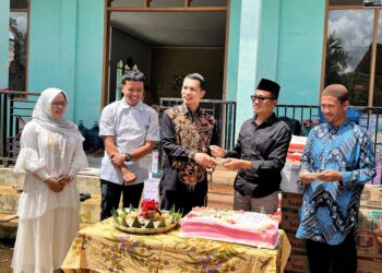 Milad Ke-28 Tahun, RSIA Ananda Solok Gelar One Day Berbagi Kebahagiaan Bersama Anak Panti Asuhan