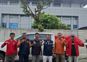 Terus Jalin Koordinasi, Pemprov Sumbar Salurkan Bantuan untuk Warga Terdampak Banjir di Pessel