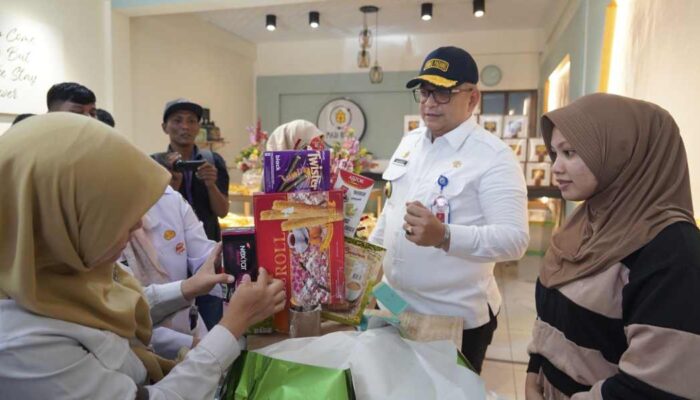 Jelang Nataru, Andree Algamar Bersama BPOM Inpeksi Pusat Perbelajaan