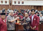 Kunjungi DPRD Sumbar, Mahasiswa Fisipol Unes Tingkatkan Pemahaman Tentang Pemerintah Daerah