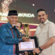 Pemerintah Provinsi Sumatera Barat, menerima penghargaan peringkat I kategori pemerintah daerah dari Kementerian UMKM