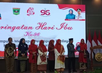 Prestasi membanggakan kembali ditorehkan oleh Kabupaten Padang Pariaman dalam peringatan Hari Ibu (PHI) Provinsi Sumatera Barat.Â