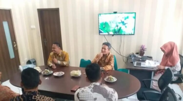Tujuh Badan Publik Pesisir Selatan