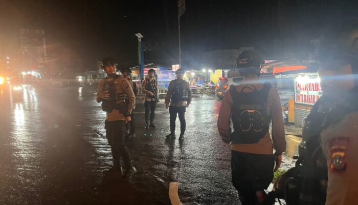 Satbrimob Polda Sumbar Laksanakan Patroli KRYD di Padang
