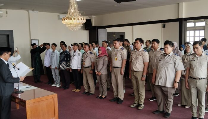 Kantah Padang Pariaman Lantik Panitia Ajudikasi dan Satuan Tugas, 17 Ribu Bidang Tanah Jadi Target PTSL 2025