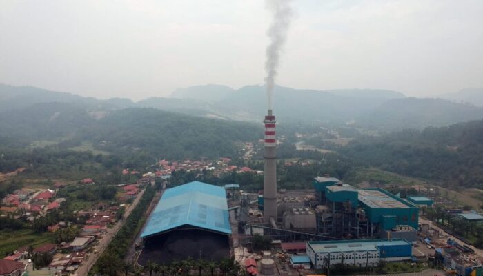 Gugatan Lingkungan LBH Padang Ditolak, PTUN Jakarta Abaikan Fakta Pencemaran Limbah Beracun PLTU Ombilin
