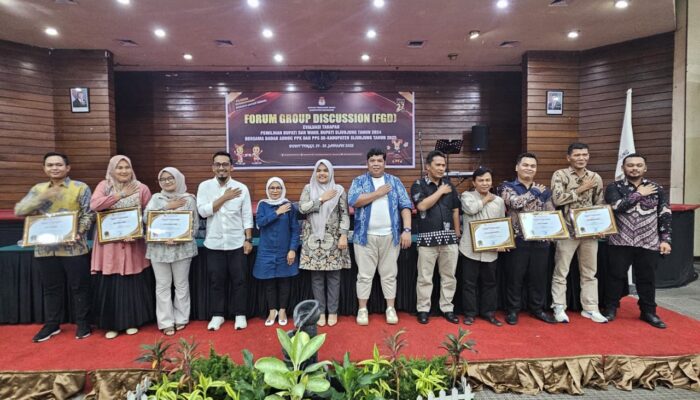 Sukses Laksanakan Pilkada Serentak 2024, KPU Sijunjung Berikan Reward Badan Adhoc