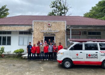 PMI Pasbar Terima 1 Unit Mobil Operasional dari Bank Indonesia 