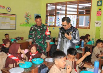 Gunakan Wadah Makan Stainless, MBG Kota Pariaman Dilanjutkan Kembali