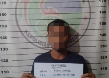 Ditangkap Warga Kayu Jao, Pengguna Narkoba Asal Cupak Digelandang ke Polres Solok
