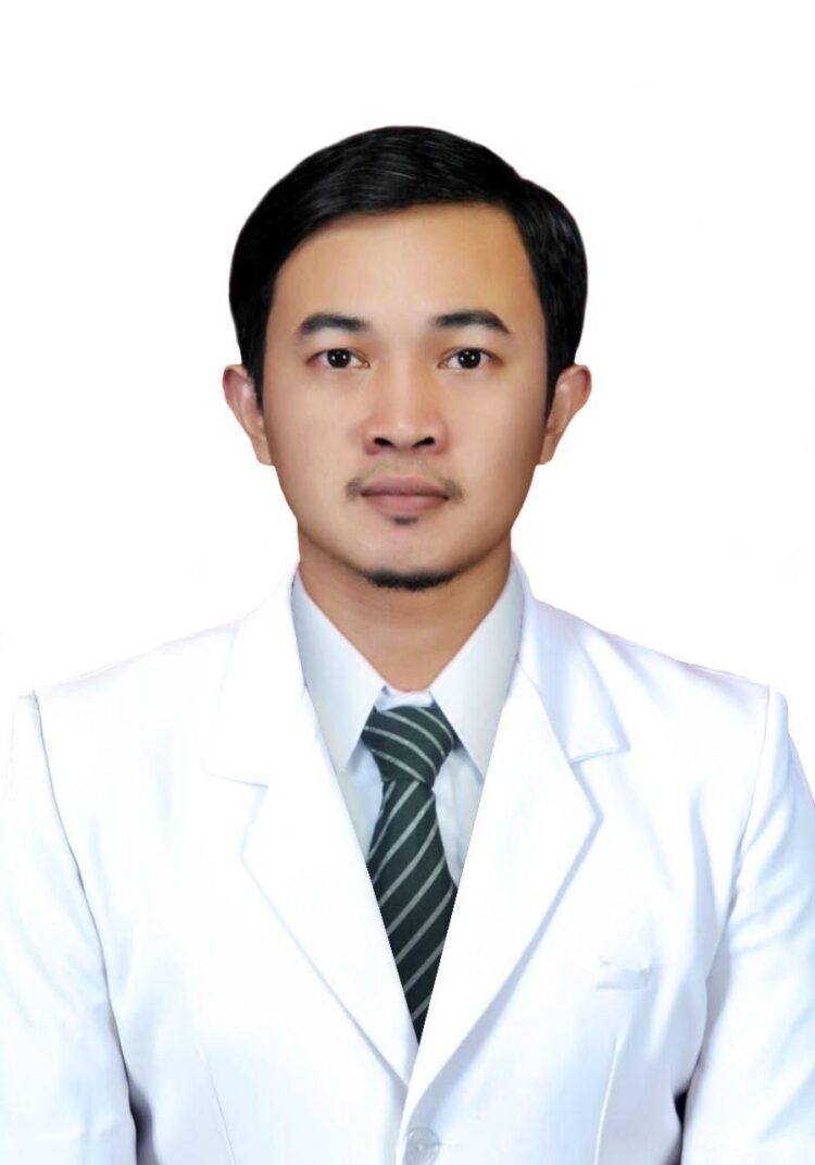 dr. Ronaldi Noor