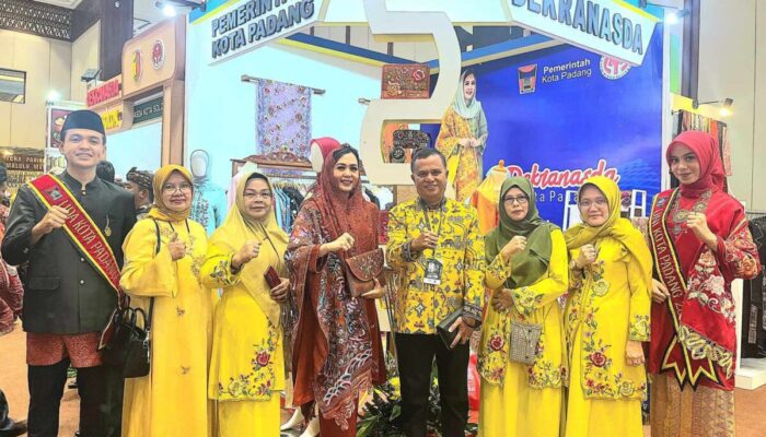 Dekranasda Padang Tampilkan Produk Unggulan di INACRAFT