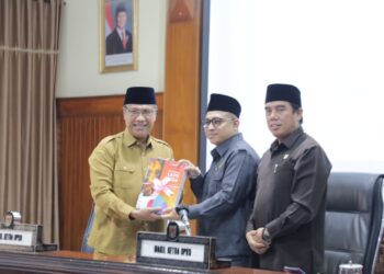Pemko Bukittinggi Ajukan Ranperda SPBE dan RPPLH ke DPRD