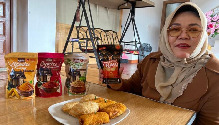 Bunda Reni “Banting Setir” dari Kontraktor ke Bisnis Katering, Telah Buka Lapangan Pekerjaan bagi Puluhan Tetangga