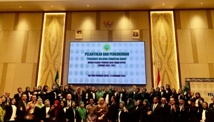 Pengwil Ikatan Pejabat Pembuat Akta Tanah (IPPAT) Sumbar Resmi Dilantik