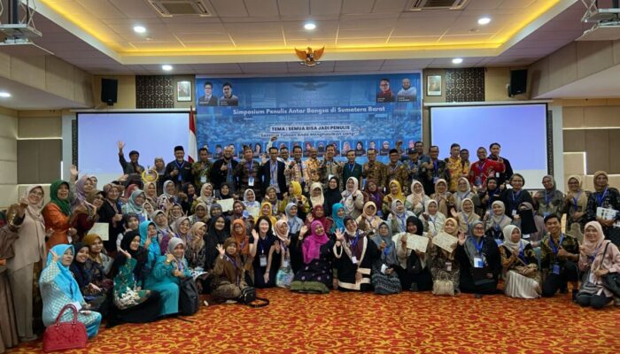 Penulis dari 7 Negara Hadir di Padang, Simposium Penulis Antar Bangsa Sukses Digelar