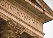 Polemik 100 Hari Pemerintahan Presiden RI Ke-8