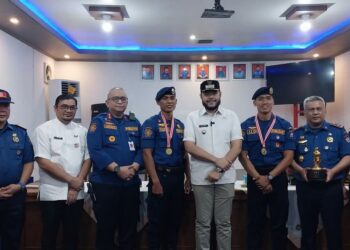 Wako Fadly Amran Berikan Reward untuk Damkar Padang