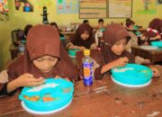 Distribusi MBG Ramadan Sasar 2.544 Siswa di Pariaman