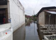 Satu Pekan Berlalu, Banjir Masih Genangi Rumah Warga di Pekanbaru
