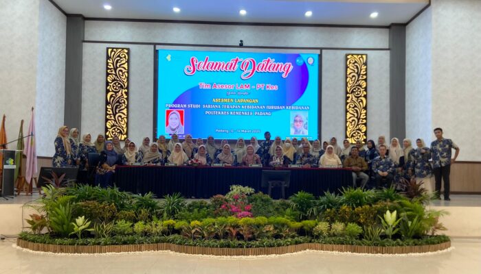 Prodi D4 Kebidanan Poltekkes Kemenkes Padang Reakreditasi