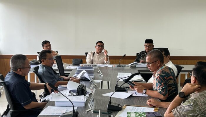 Pansus II DPRD Padang Bahas LKPJ 2024 Bersama 8 OPD Mitra Kerja