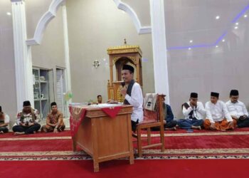 Wabup Yulian Efi Pimpin Tim 2 Safari Ramadan di Solsel, Kunjungi Mushola At-Taqwa di Nagari Bomas