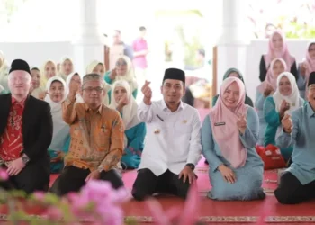 PKK dan GOW Kota Solok Gelar Pesantren Kilat 