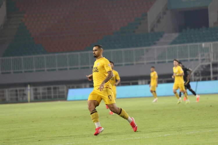 Bruno Gomes gagal membawa Semen Padang FC meraih kemenangan melawan Dewa United. IST