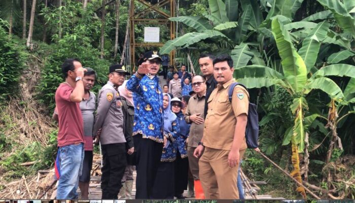 Pemkab Pessel Gerak Cepat Bantu Korban Banjir di Nagari Pelangai Gadang