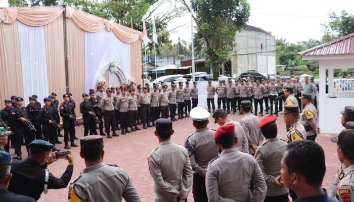 Polres Pasaman Barat Siagakan Ratusan Personel Amankan Penetapan Pasangan Calon Terpilih Bupati dan Wakil Bupati