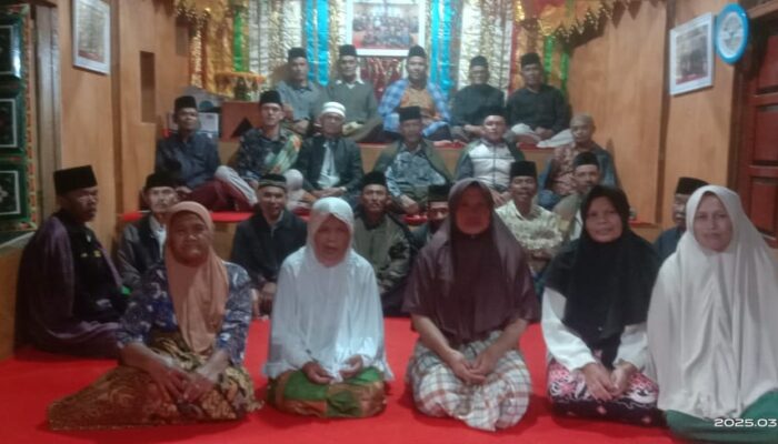 Tokoh Adat dan Wali Nagari Salimpek Gelar Buka Bersama