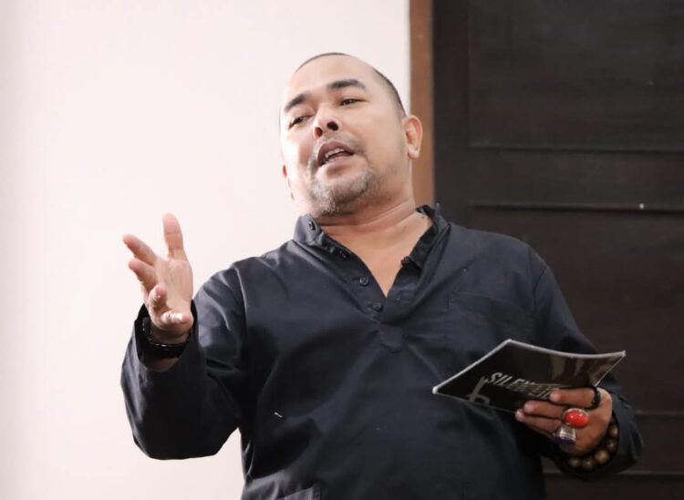 Adrian Tuswandi
