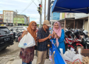 Bank Nagari Cabang Syariah Padang, Gelar Bazar Murah dan Bagikan Takjil